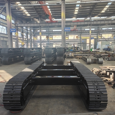 Chassis de voie en caoutchouc de 35 T avec moteur de traction finale et train en acier