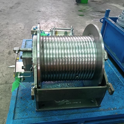 Le treuil hydraulique S45 de 5 tonnes est le meilleur équipement de levage en Russie.