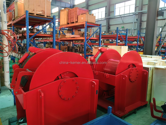 En acier à haute teneur en carbone de 120 V, treuil hydraulique de 10 tonnes pour l'amarrage et le sauvetage de bateaux Davit
