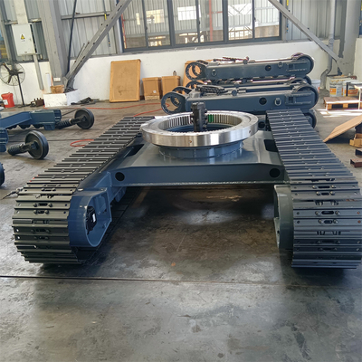6 tonnes de châssis de train de métal pour une excavatrice KRT1500 dans une plate-forme minière