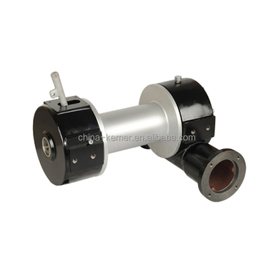 Le moteur hydraulique OMP80 est équipé d'un treuil hydraulique de récupération de 2 tonnes